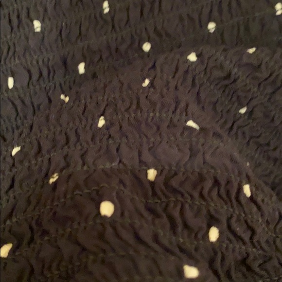 Black tube top with sleeves - Picture 2 of 3